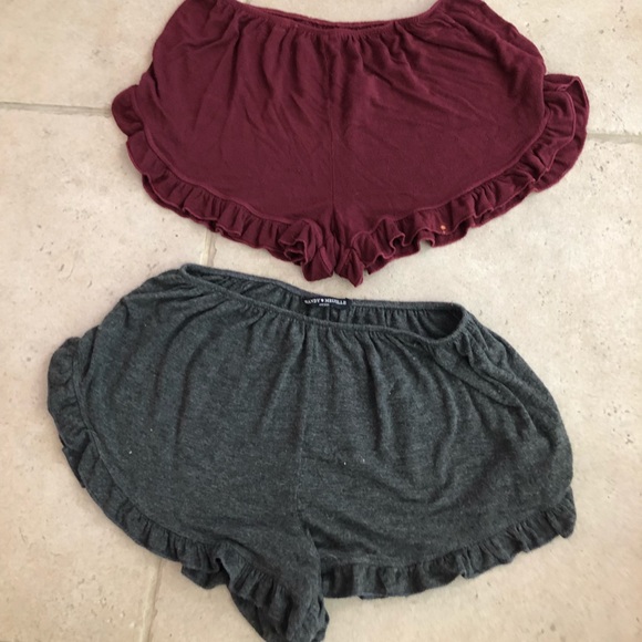 Brandy Melville Pants - ON HOLD Brandy Melville maroon and black shorts!